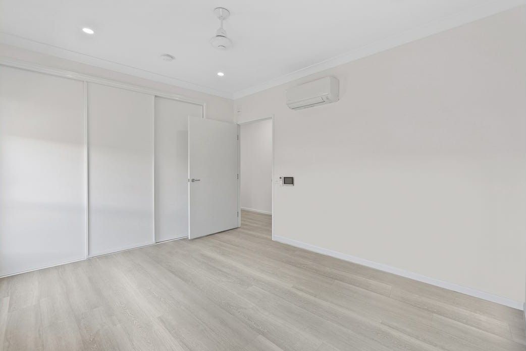 8   Henley Cl 2 - Bed 2 b