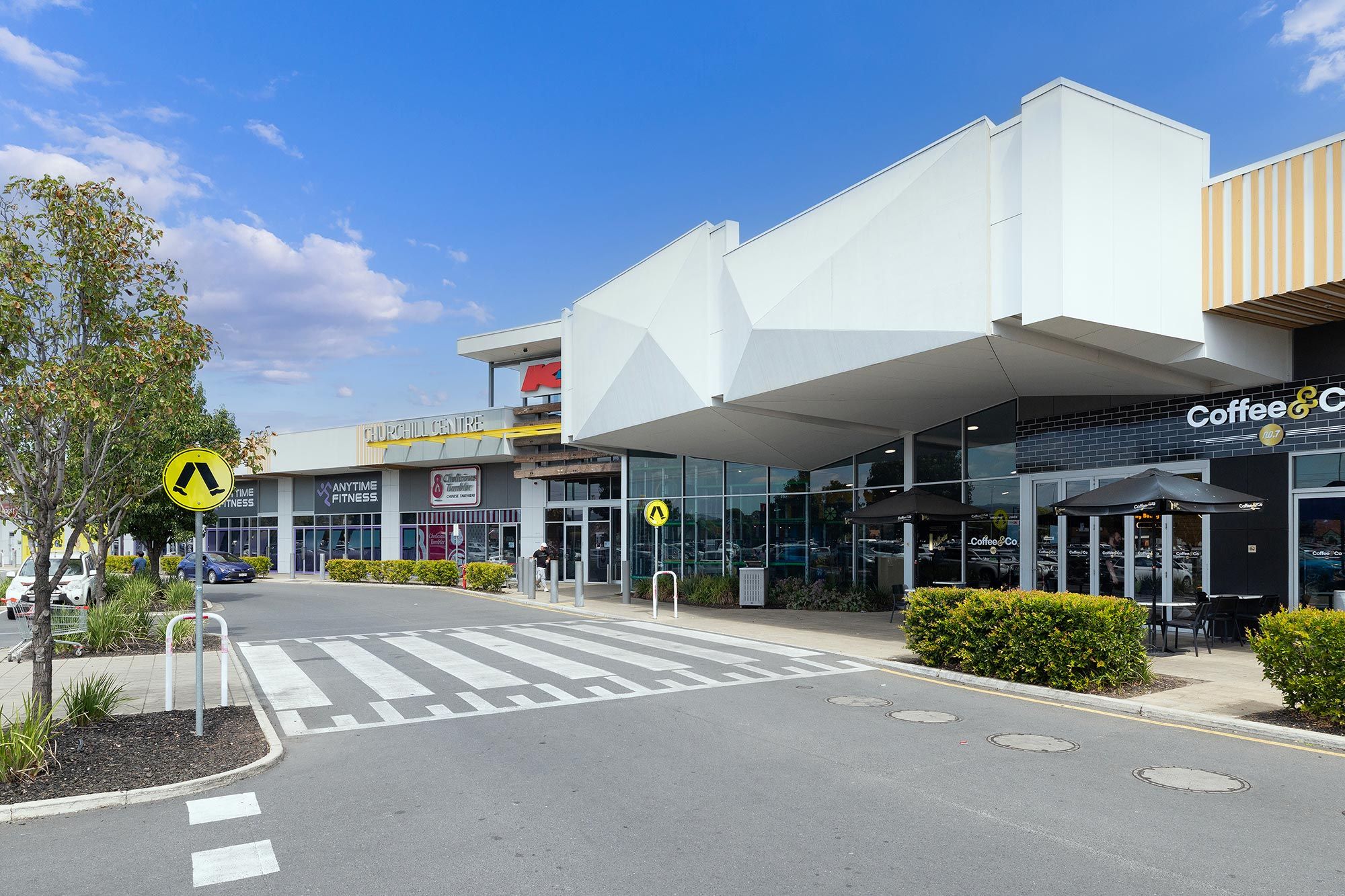 Kilburn   Churchill Shopping Centre LR No Logo