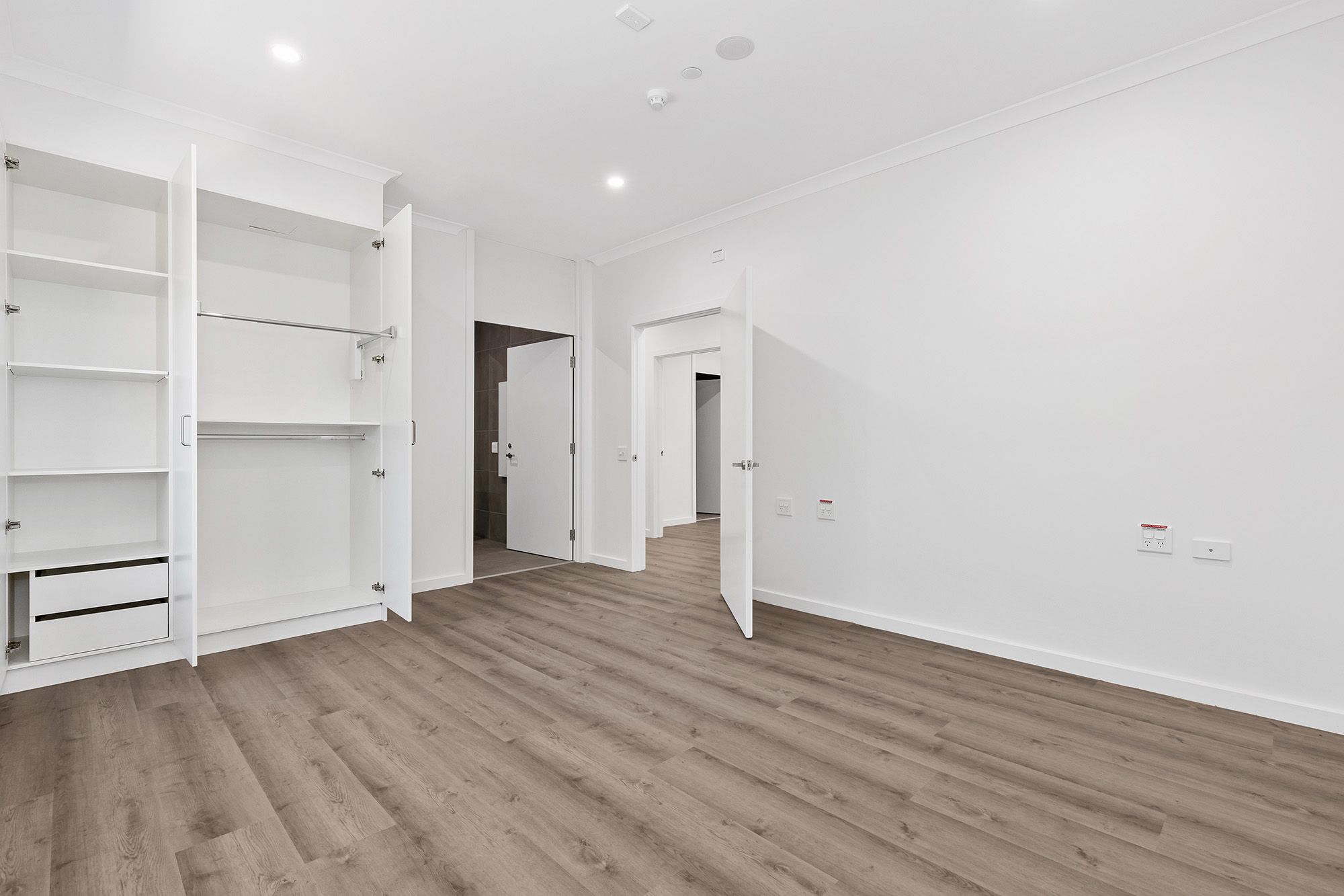 Bankside   Bedroom into Ensuite and Entrance 2 LR No Logo