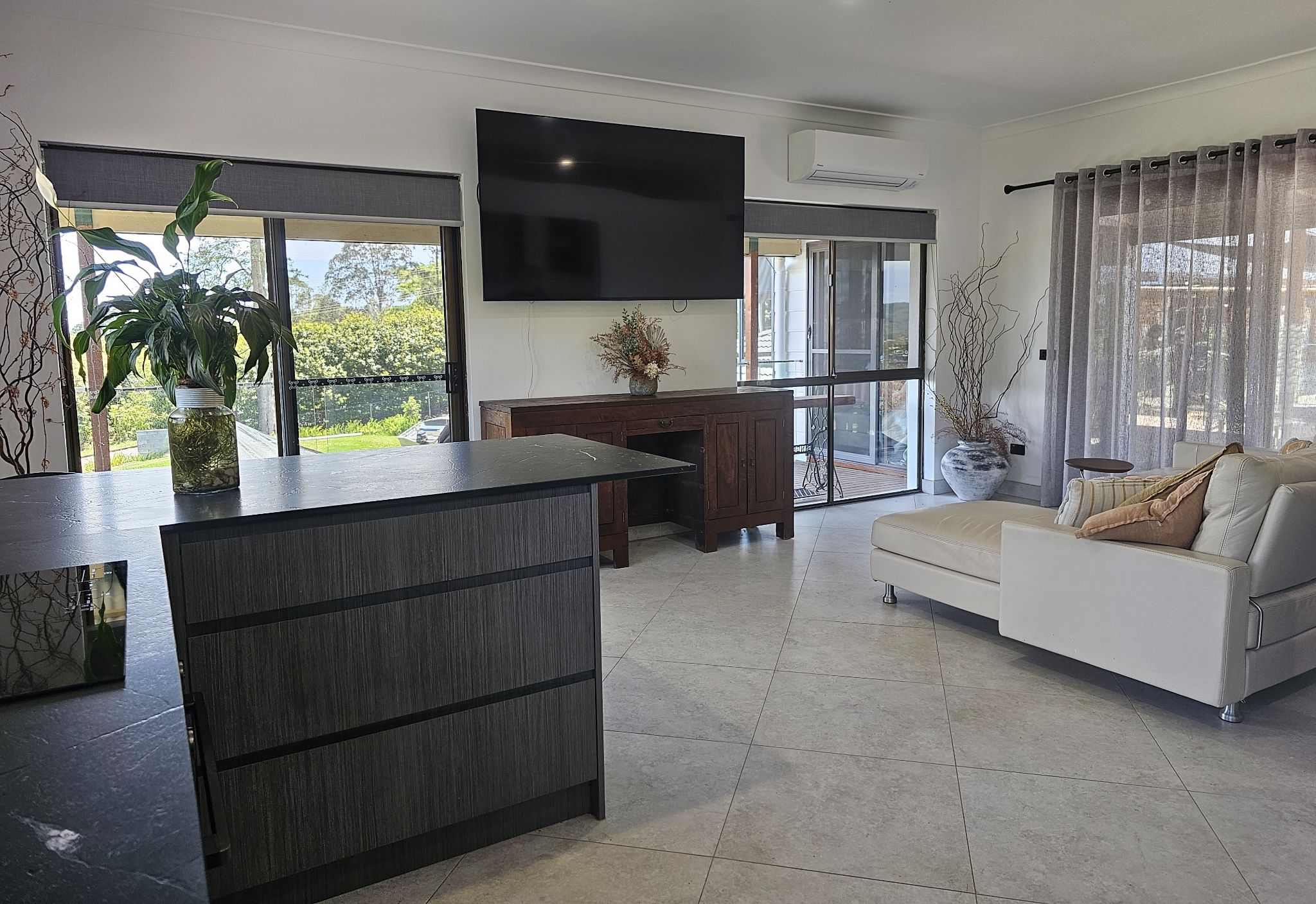 SHINE   GROW RESPITE STA LIVING ROOM