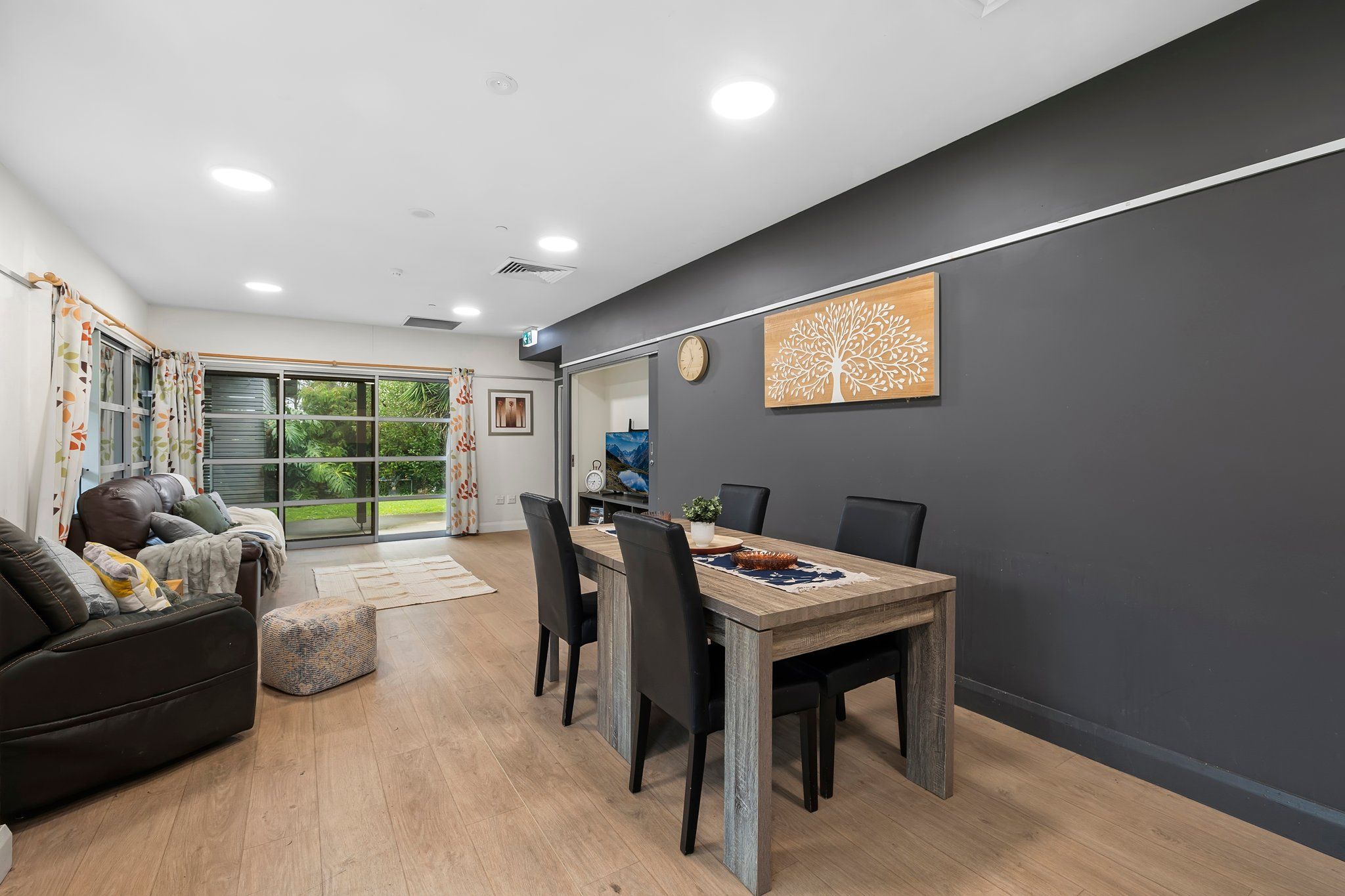 6 web-or-mls-4-third-ave