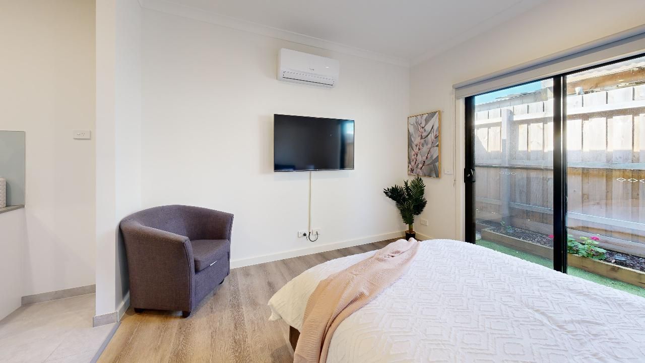 11 Japonica-St-Bedroom