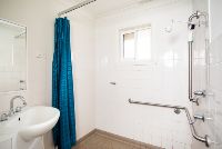 SIL028 Whitebridge_Bedroom 1 Ensuite Bathroom-8085