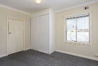 SIL012 LR-MAYFIELD2-vacancy2