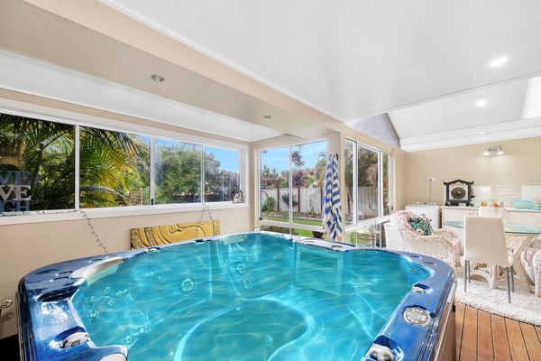 2018035104 17_1_220830_055042-w2000-h1333