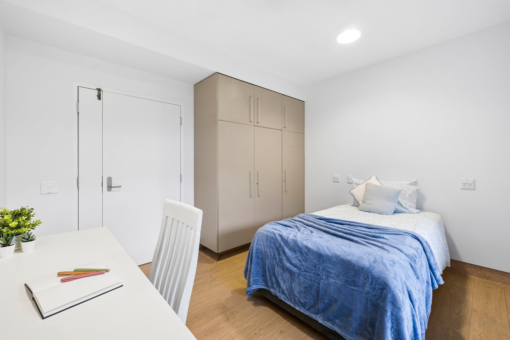 8 web-or-mls-4-third-ave