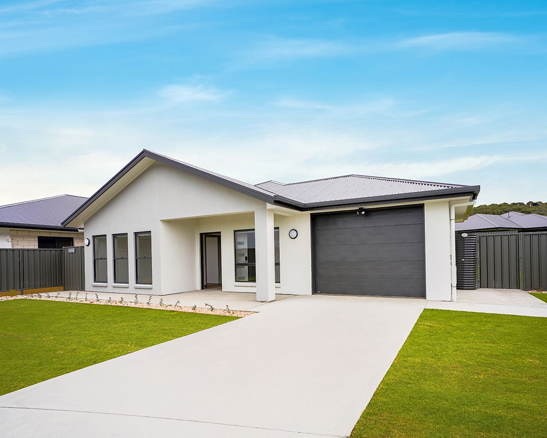 Mt Gambier 10_Ext_01_crop_Small Size