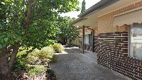 3 Cygnet   Front yard