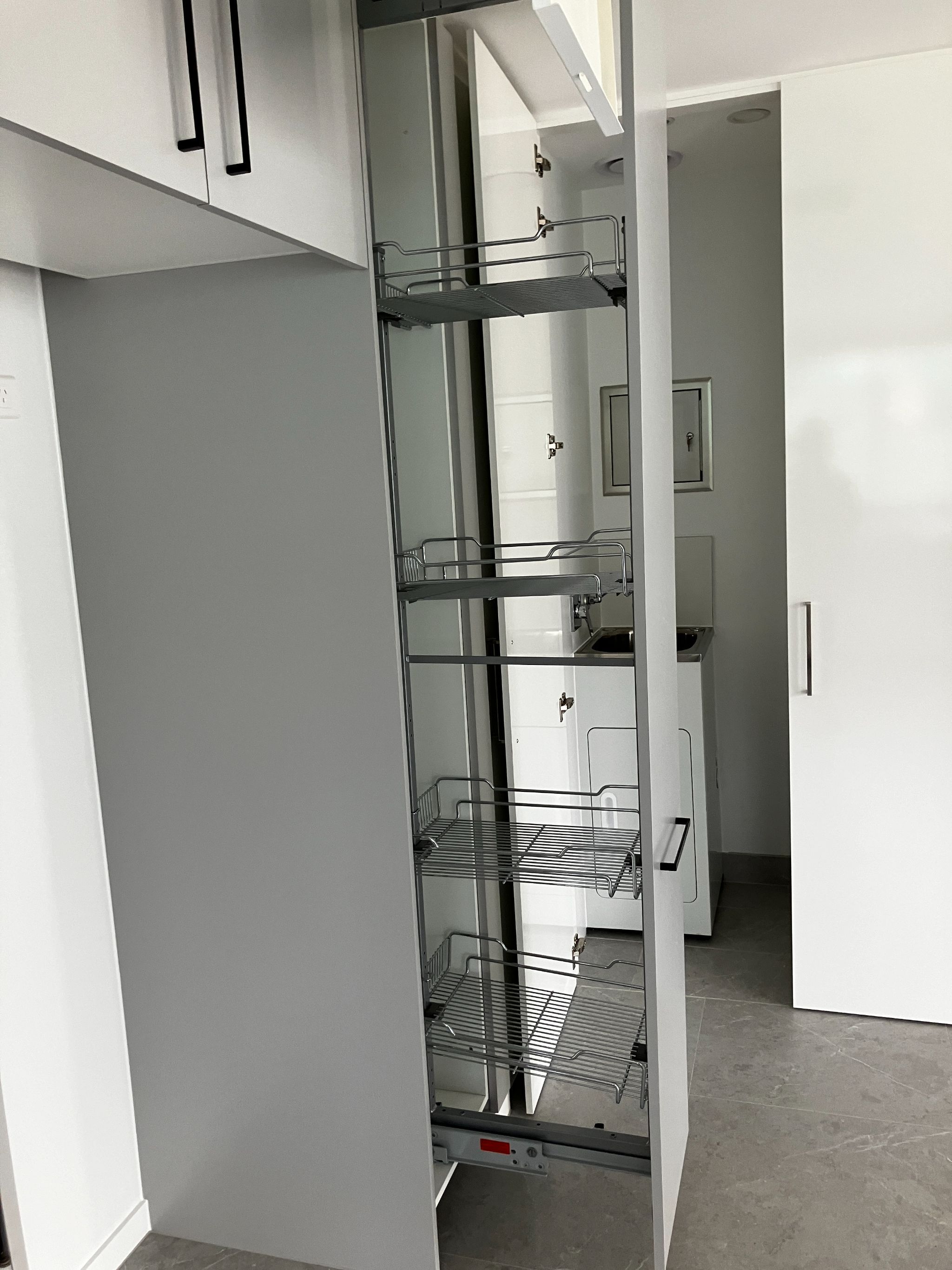 7cfc42e7 eb21-4f56-a749-65948ee020cd-lg-Kitchen-5