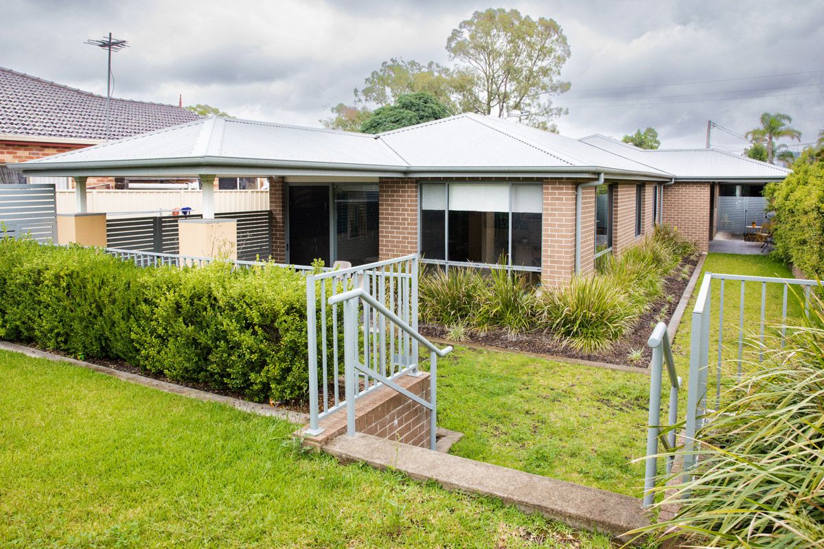 SIL006 12 Mons Street,Condell Park - Outside Shared Area-5193