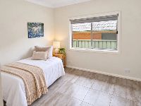 kings park-sil-vacancy-bedroom