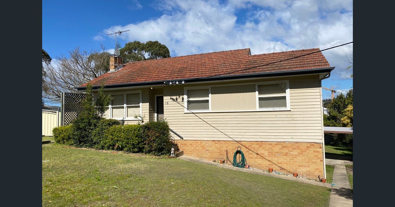 Front of house 2