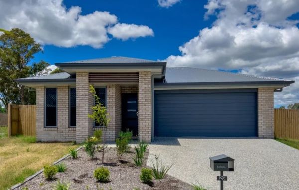 Home Carer s Alliance Sutherland St Gleneagle - front