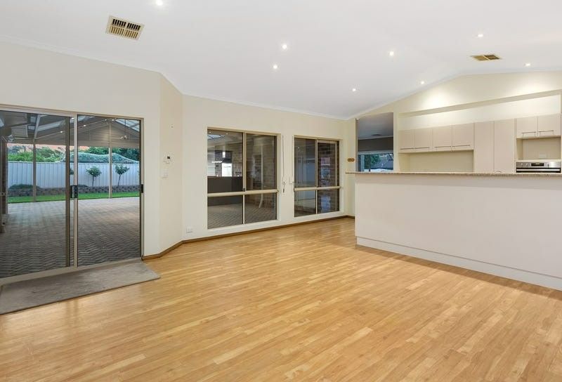 Dinning Area Clovelly Park