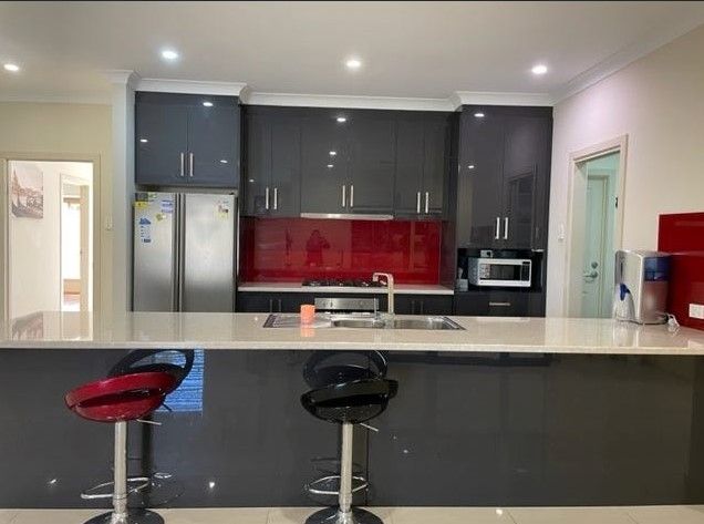 image  3)