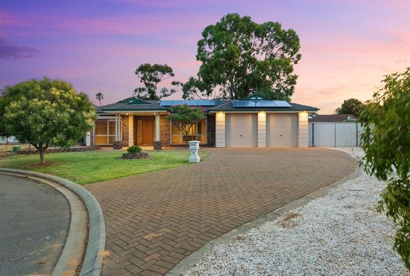 Front View Clovelly Park