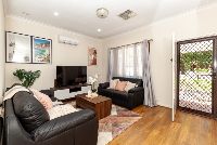 17 Stepney Rd Armadale 6