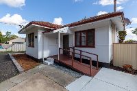 17 Stepney Rd Armadale 5