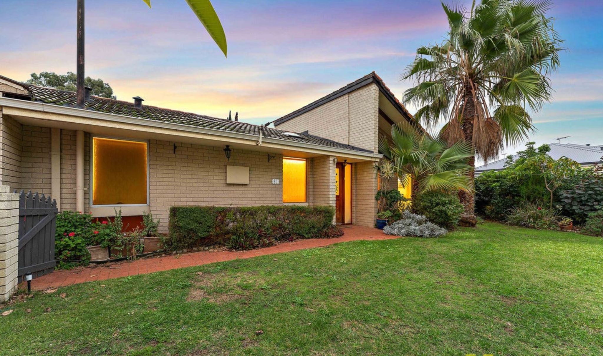 Duncraig SIL Game Room Front