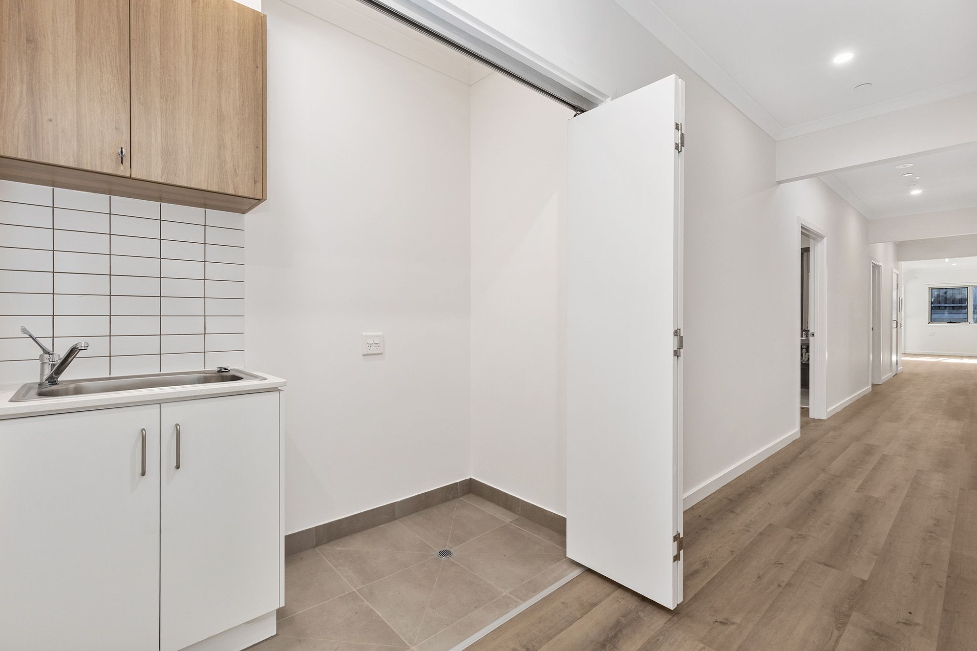 Bankside   European Laundry and Hallway LR No Logo