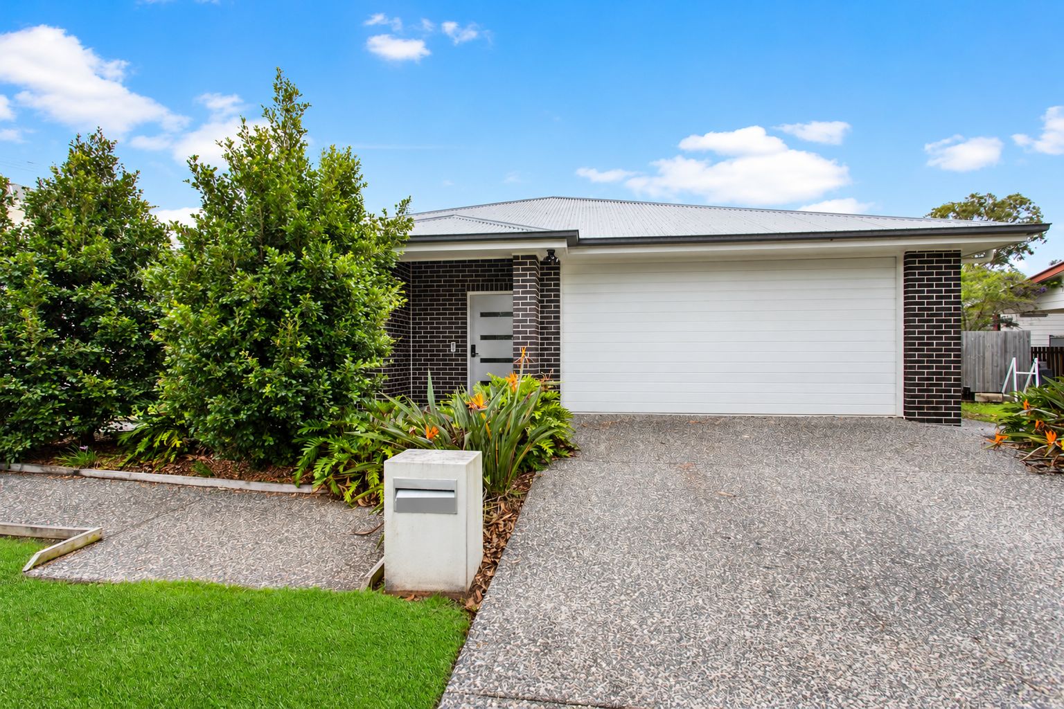 Modern Suburban Home in Deception Bay