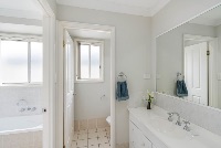 DBA3194A D645-43DF-A148-EA7D83FF4CAC