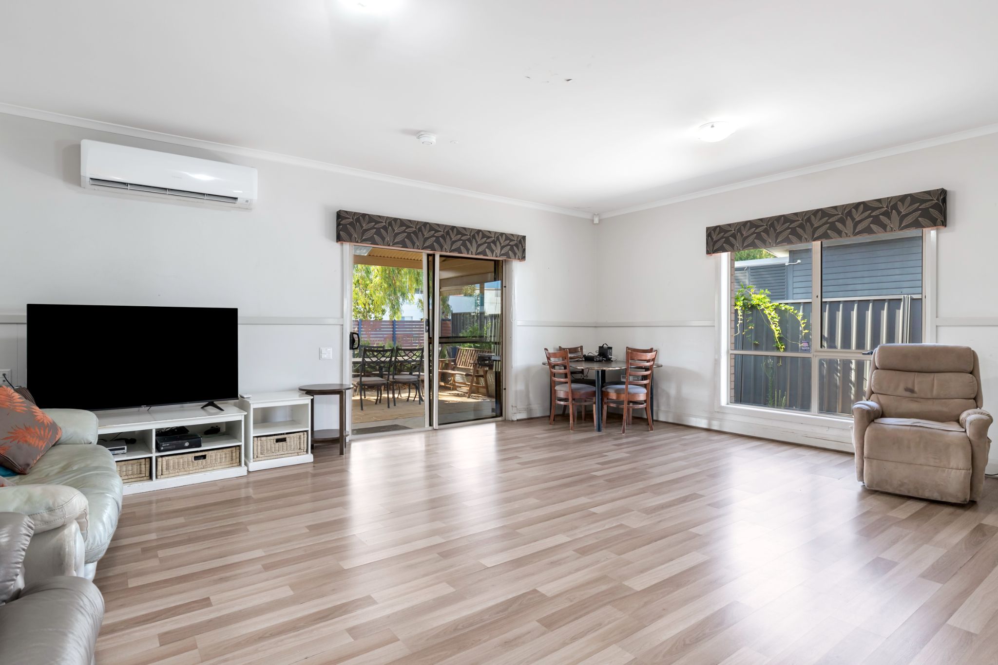 Lightsview    1 Light Terrace - 11