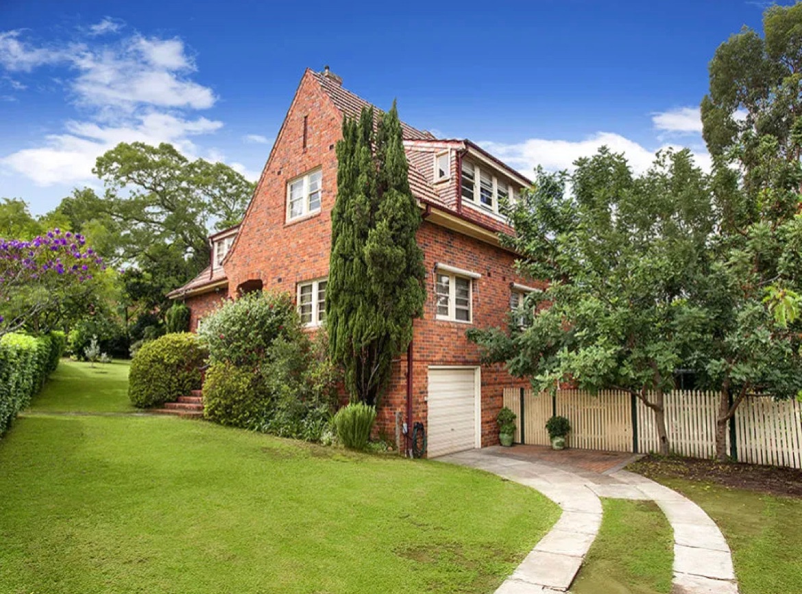 2BB02385 4574-40A6-BD54-5446A4A13323