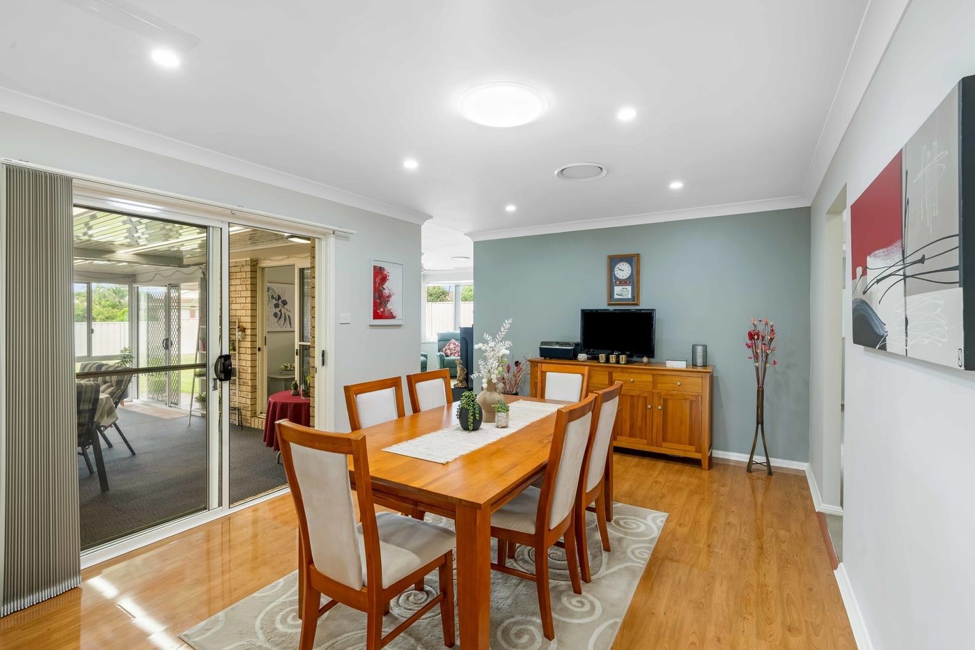 0A651E45 1F27-4789-8A81-0A6860B93FFB