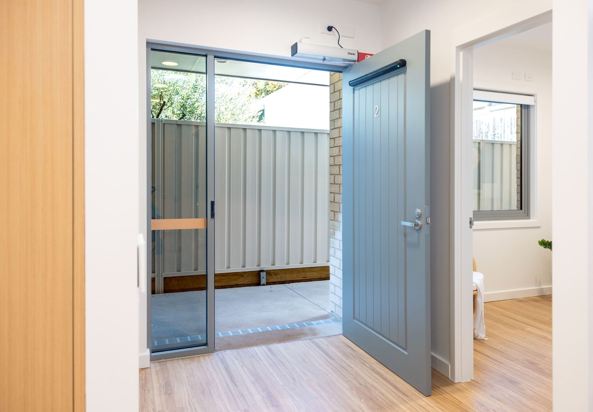 Vera   Waratah - Interiors2-5-lr