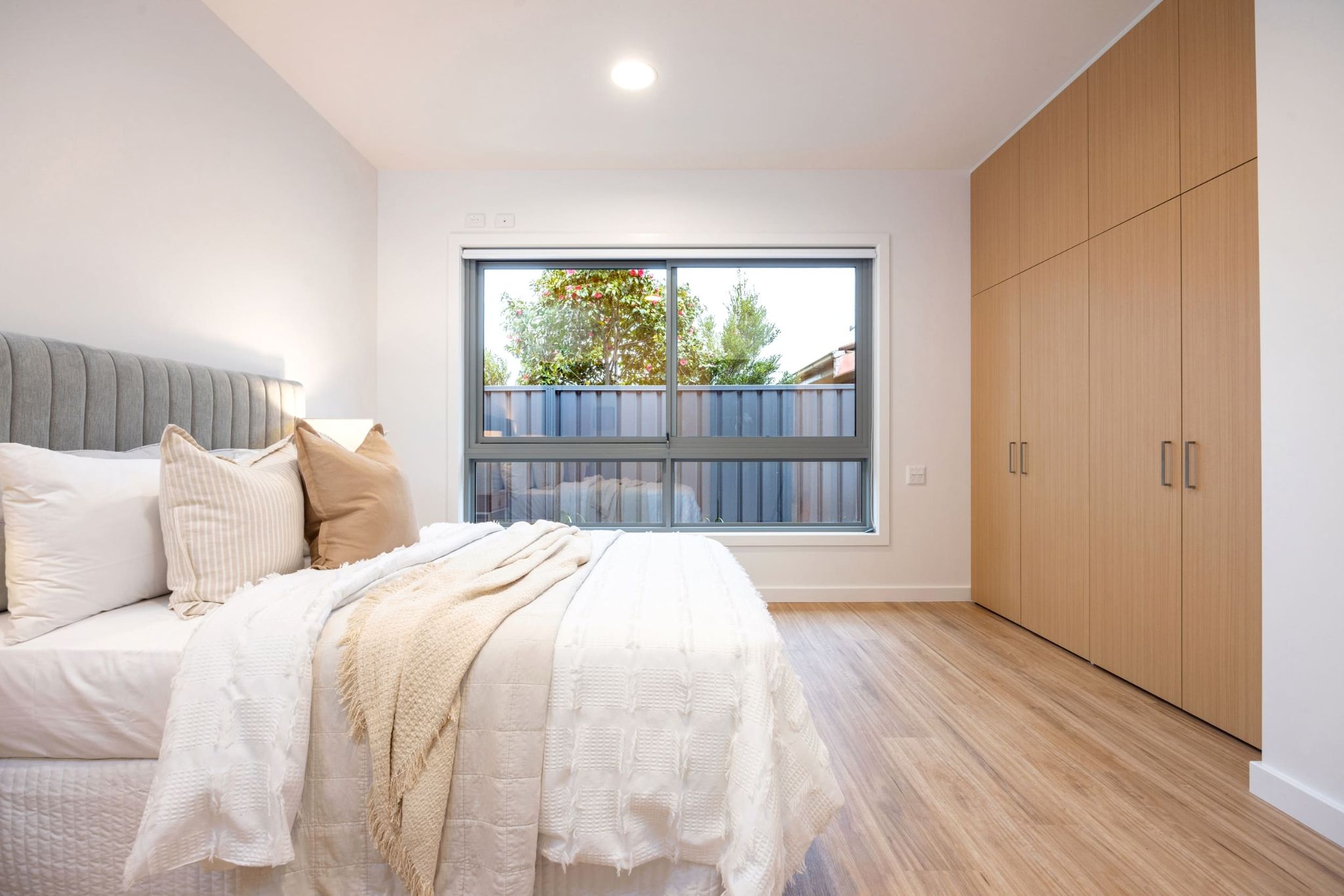 Vera   Waratah - Interiors2-3-lr