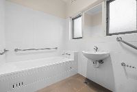 4 web-or-mls-7-trickett-rd