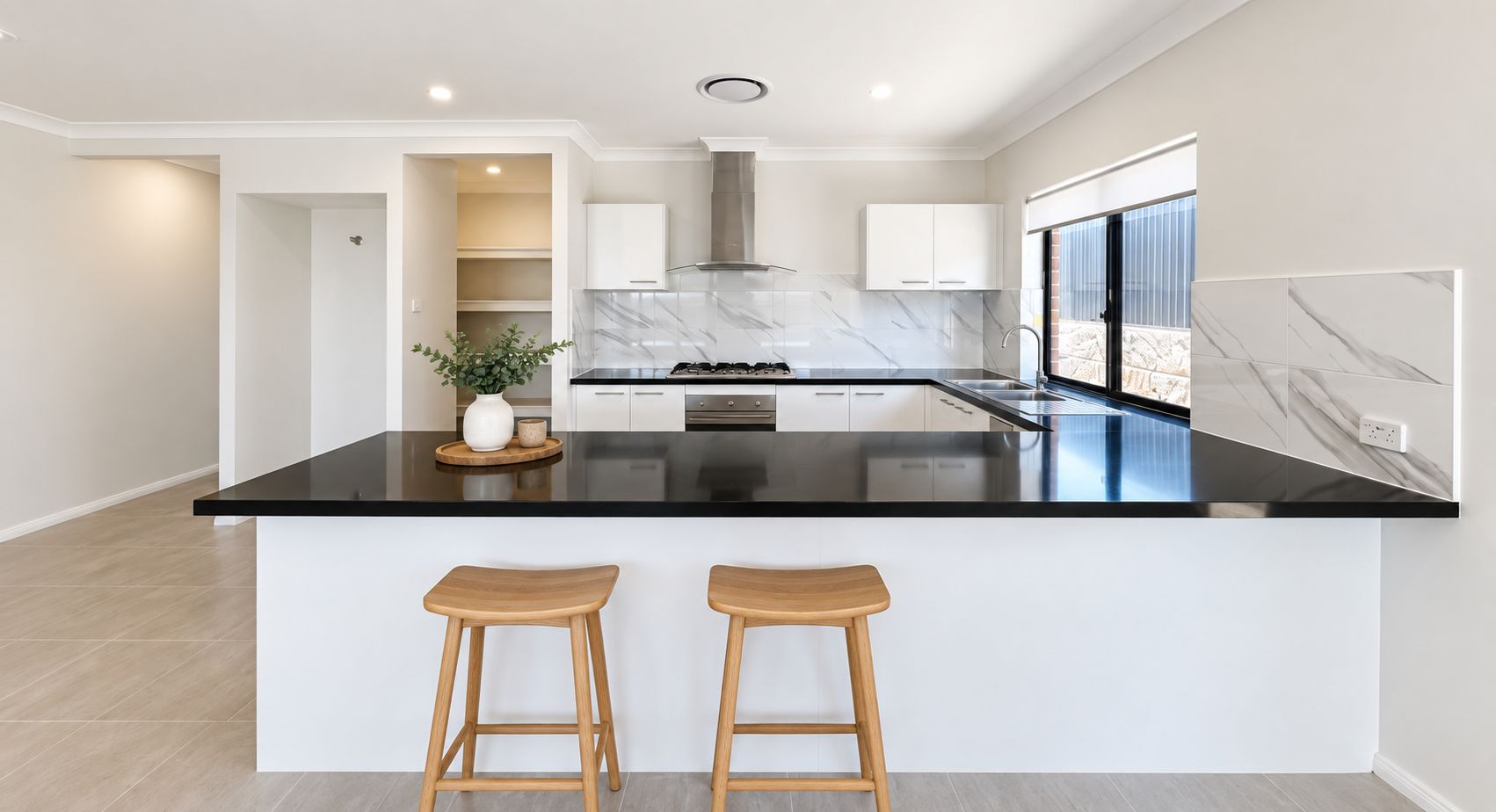 cooranbong burnside-kitchen-black-stone-breakfast-bar