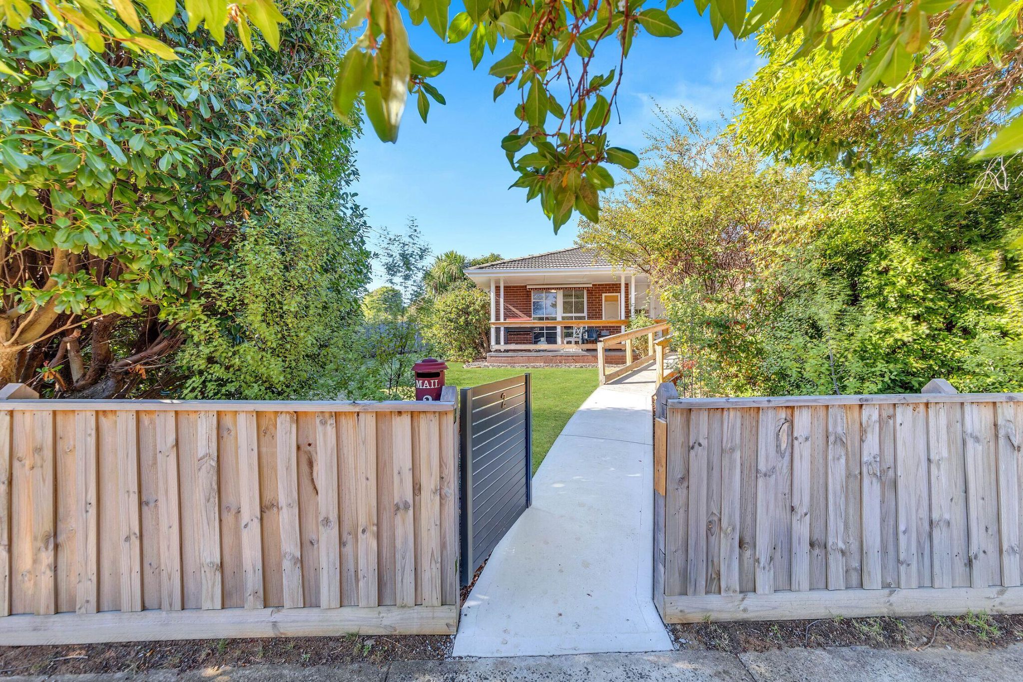 IMG 7685-min_optimized_1000