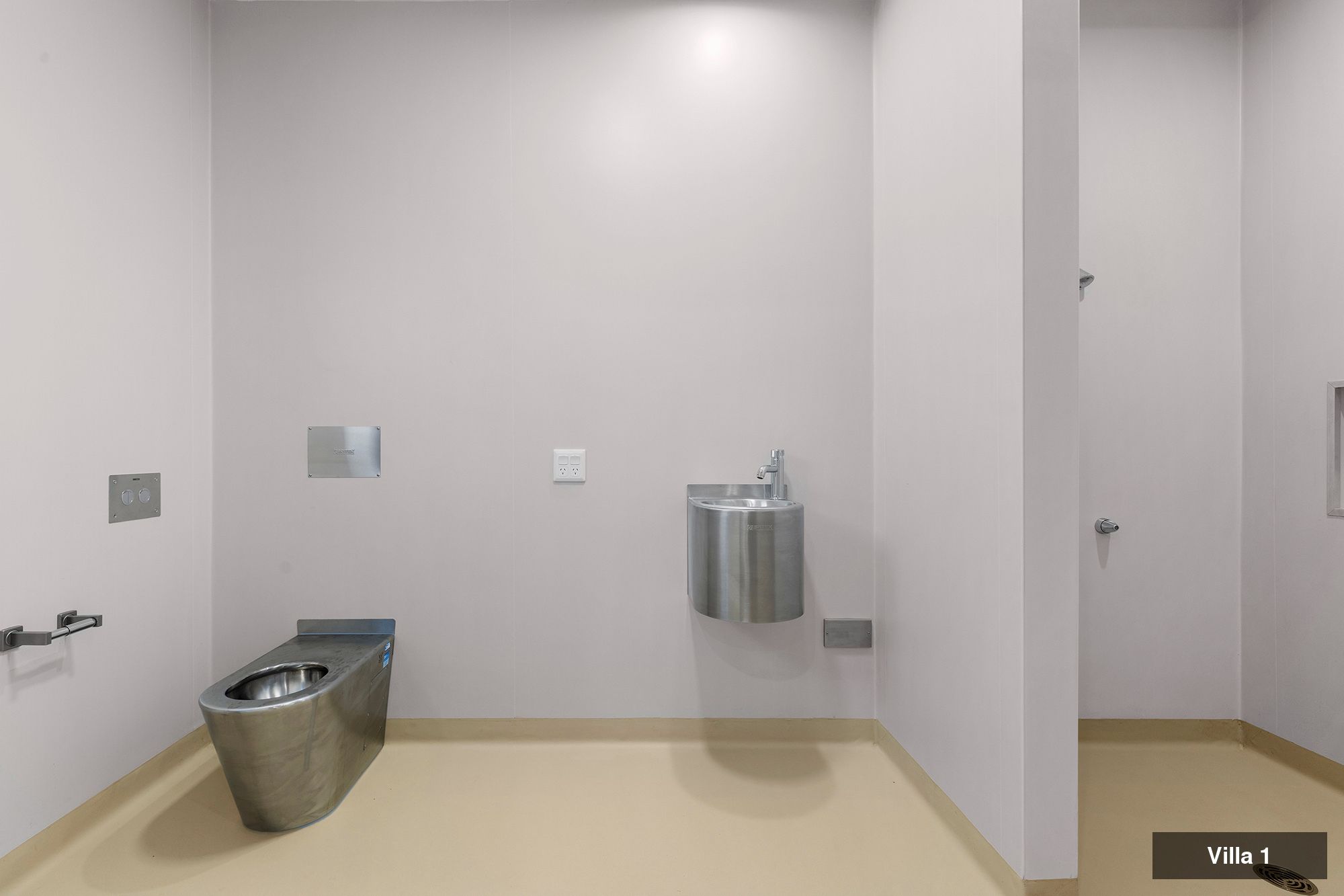 O Halloran Villa 1 - Ensuite 1 LR No Logo