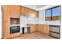 Zoom Kitchen