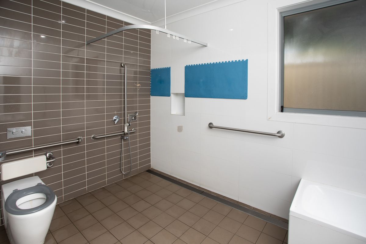 SIL006 Condell Park-Bathroom-toilet-5104