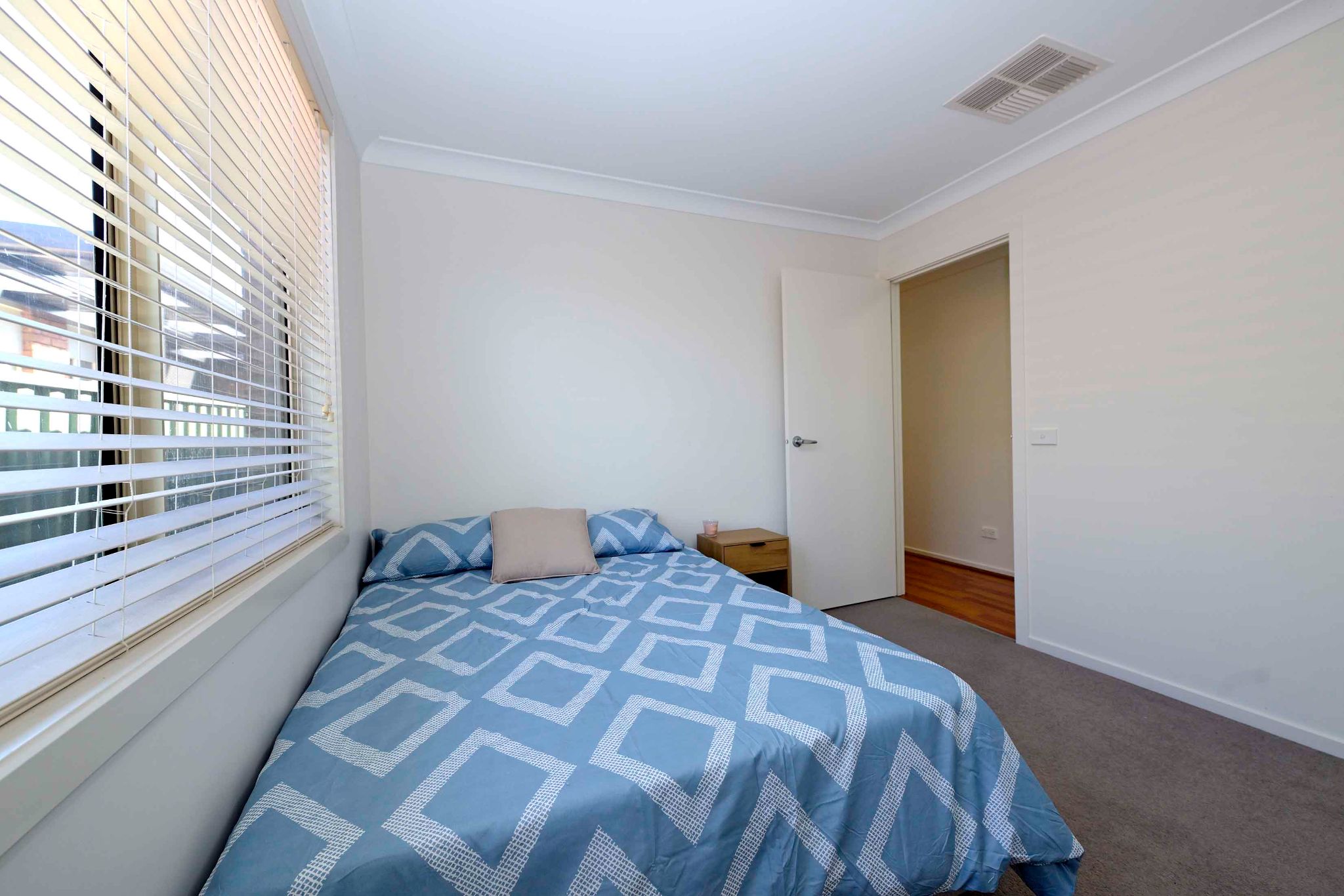 Sunnypine1535727C Cairnlea