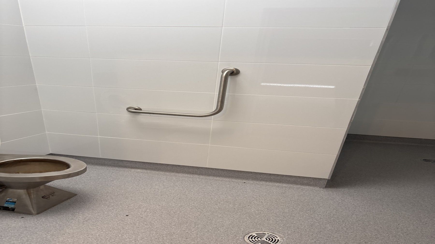 224 Ensuite 3 photo