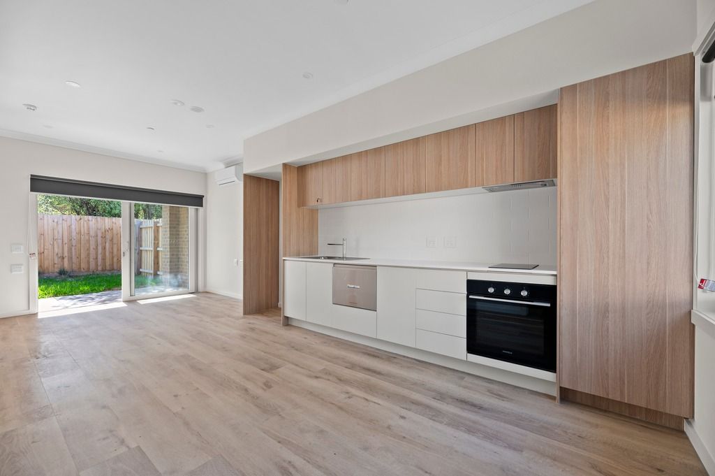 Unit 2 12 Smith Avenue Noble Park 010_1024