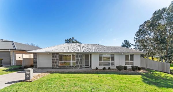 Tawny House Image