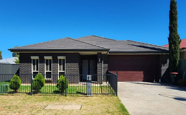 Front View Parafield Gardens
