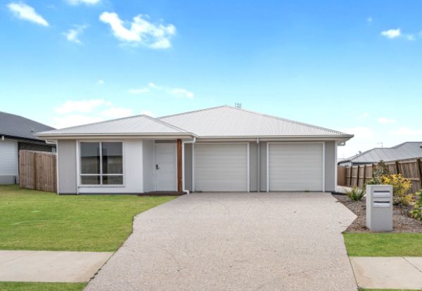 001 Open2view_ID959185-2_21_Melanie_St_Cotswold
