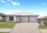 001 Open2view_ID959185-2_21_Melanie_St_Cotswold