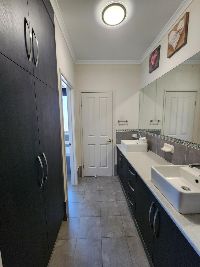 Bathroom Parafield Gardens