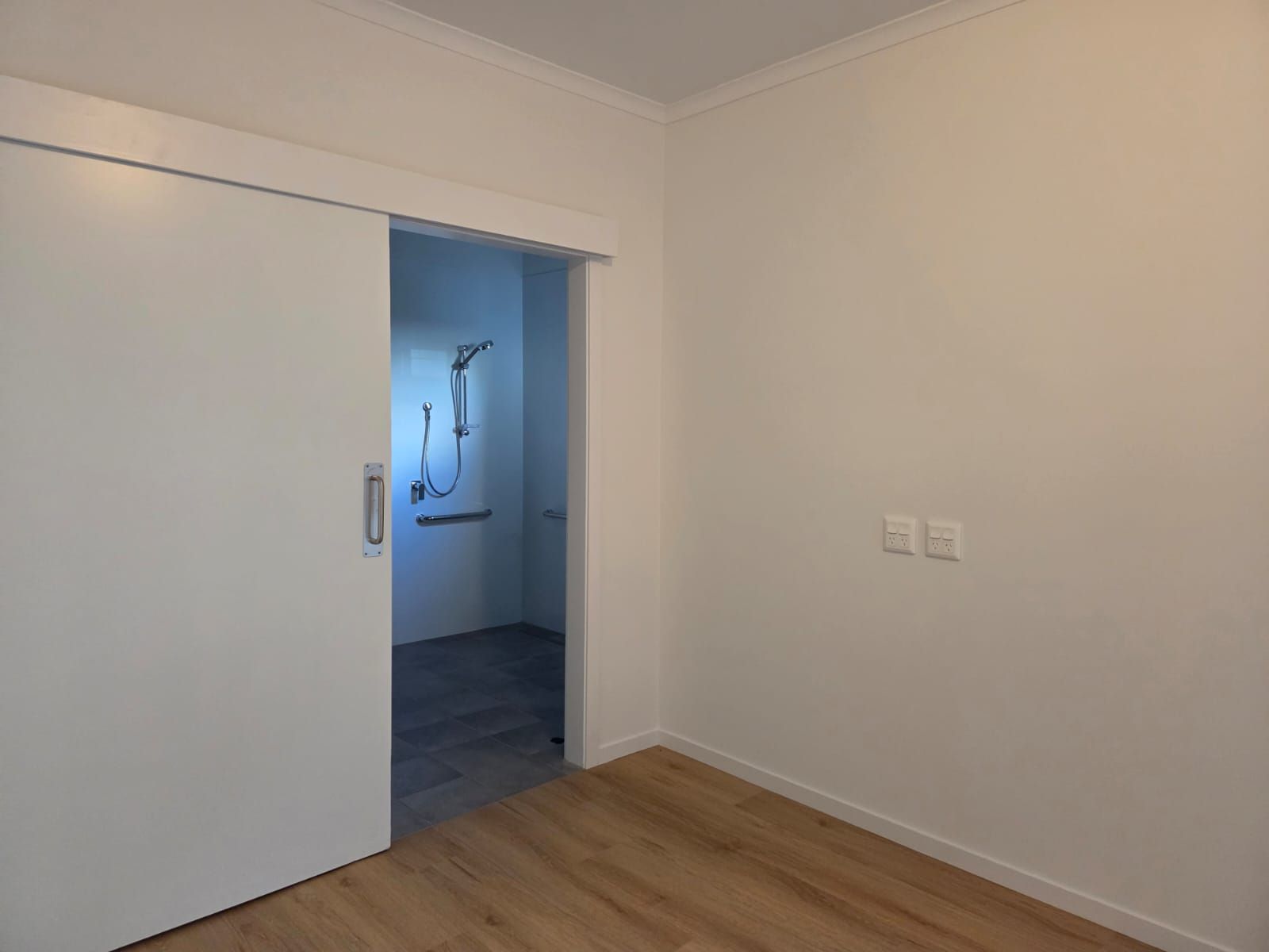 30ddae9b dcb6-46ff-8128-260de18c5312