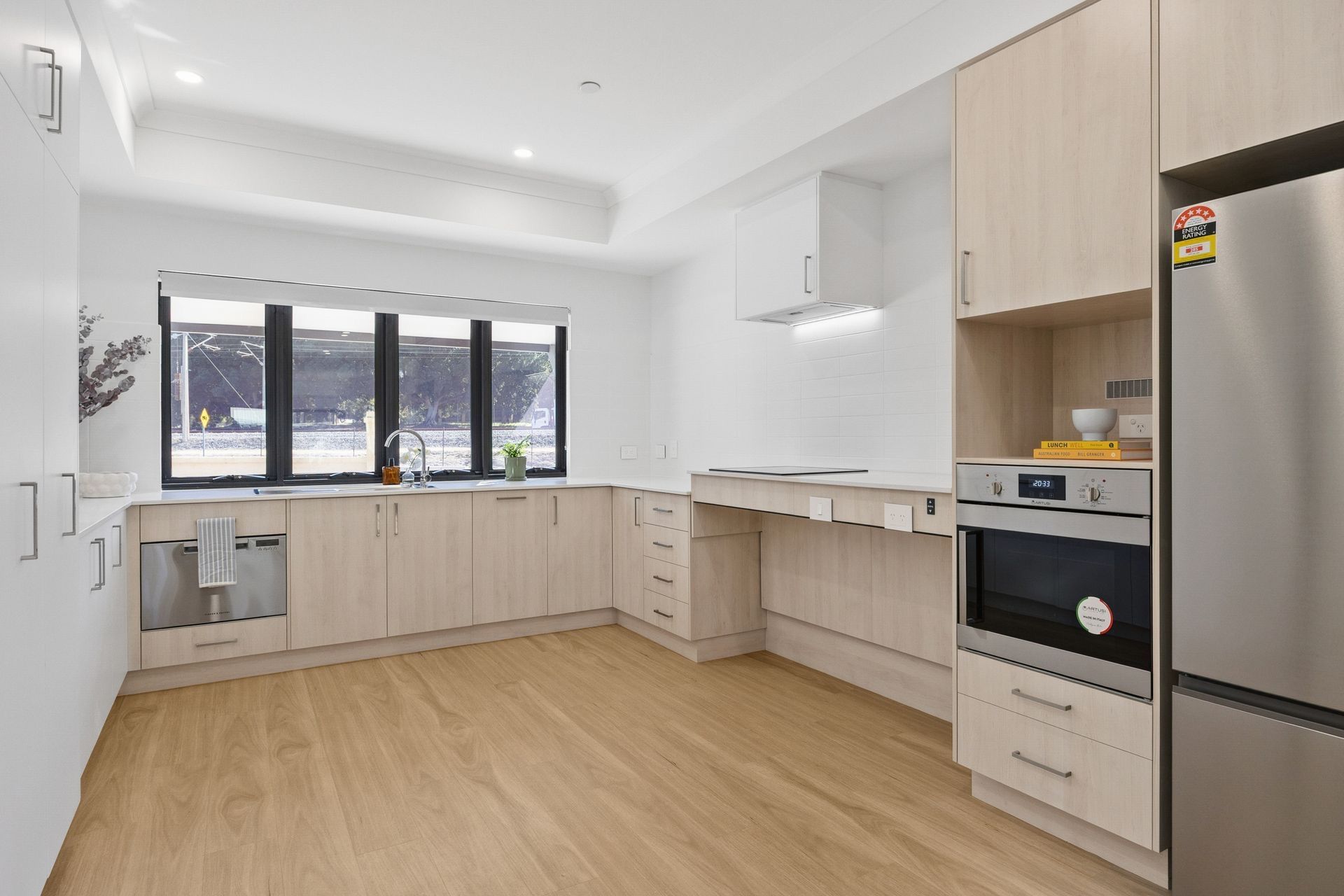 9 HOUSE 74 Whatley Cres, Mount Lawley 08