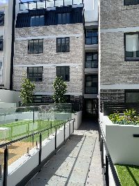 Dulwich Hill Wheelchair access  Front of block D