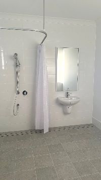 Beachside SDA in Hervey Bay Bathroom