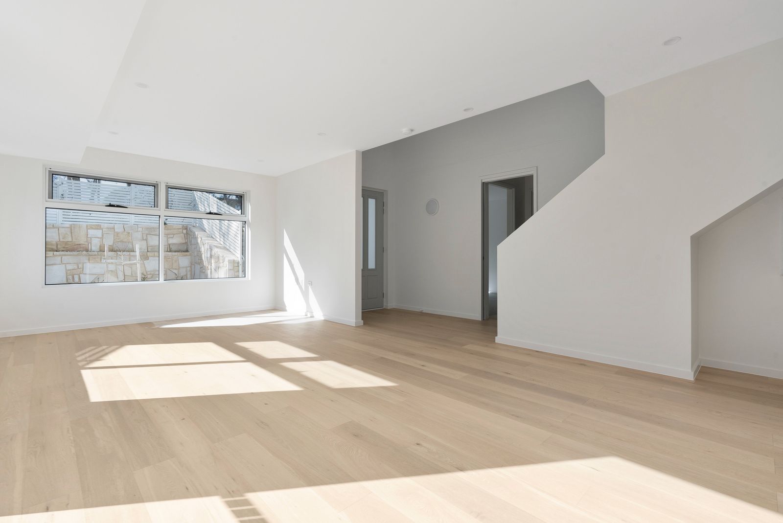 015 Open2view_ID959605-1_35_Ainsworth_Street__Mawson